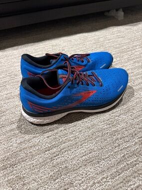 Brooks Royal Blue Running Shoes with Red Accents